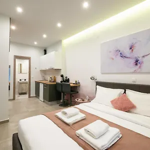  Apartment Dk Mini White Tower